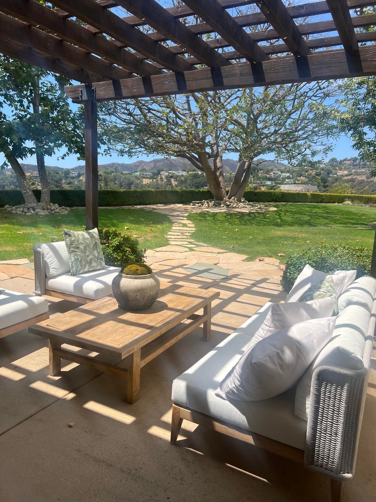 Brentwood Outdoor Patio